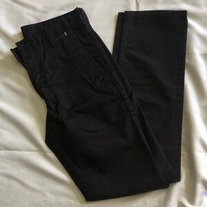 SOLD on another platform Levi’s women’s jeans in black